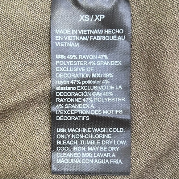 NWT White House Black Market Olive Green Oversized Dolman V Neck Sweater XS - Picture 9 of 10